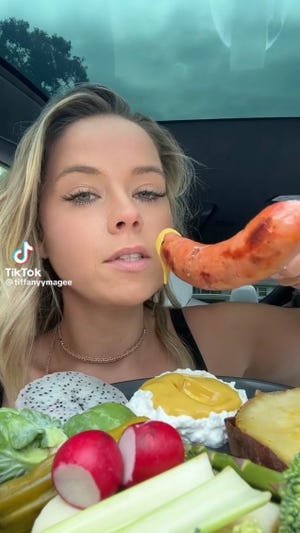 TikToker Tiffany Magee (@tiffanyymagee) eats the combination of foods that made her popular;  mustard and cottage cheese.